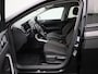 Volkswagen Polo 1.0 TSI Life Business | Stoelverwarming | Navigatie | Climate Control | Cruise Control Adaptief | Parkeersensoren voor en achter | LED koplampen |