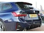 BMW 3-Serie Touring (g21) 330e 292PK XDRIVE M-SPORT Leer | Head Up | Live Cockpit | Trekhaak | Led | Camera |