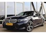 BMW 3-Serie Touring (g21) 330e 292PK XDRIVE M-SPORT Leer | Head Up | Live Cockpit | Trekhaak | Led | Camera |