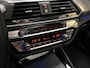 BMW X3 xDrive20i M Sport High Executive 184Pk Automaat (PANORAMADAK, M PAKKET, GROOT NAVI, 360 CAMERA, HARMAN/KARDON, LEDER, STOELVERWARMING, ADAPTIVE CRUISE, GETINT GLAS, TREKHAAK, NIEUWSTAAT)