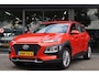 Hyundai Kona 1.0T Premium | RIJKLAAR | Lane assist | Carplay | Camera