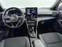 Toyota Yaris Cross 1.5 Hybrid 115 Dynamic | Dodehoek detectie | Parkeersensoren voor/achter | Apple Carplay / Android Auto | Stoel-/stuurverwarming | Verwarmbare voorruit | Adaptive Cruise | Full LED | Keyless | Clima | Camera | 17 inch