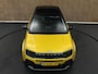 Jeep Avenger 1st Edition 54 kWh - SOH 94.8% - ORIGINEEL NEDERLANDSE AUTO - DODEHOEKDETECTIE - ADAPTIEVE CRUISE CONTROL - PARKEERSENSOREN VOOR EN ACHTER - DRAADLOZE TELEFOONLADER - APPLE CARPLAY/ANDROID AUTO - VOORSTOELEN VERWARMD