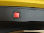 Jeep Avenger 1st Edition 54 kWh - SOH 94.8% - ORIGINEEL NEDERLANDSE AUTO - DODEHOEKDETECTIE - ADAPTIEVE CRUISE CONTROL - PARKEERSENSOREN VOOR EN ACHTER - DRAADLOZE TELEFOONLADER - APPLE CARPLAY/ANDROID AUTO - VOORSTOELEN VERWARMD