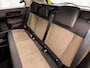 Citroën C4 Cactus 1.2 PureTech One-Tone 110Pk Automaat (PANORAMADAK, NAVIGATIE, CAMERA, STOELVERWARMING, SPORTSTOELEN, GETINT GLAS, CRUISE, NIEUWSTAAT)
