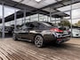 BMW 5-Serie 530e Business Edition Plus | Panoramadak | M Sport | M Aerodynamica | Apple Carplay / Android Auto | Sfeerverlichting | Nappa Leder | Camera | ShadowLine | Memory Seats | Head-Up Display | Connected Live Pack | Virtual Cockpit |