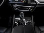 BMW 5-Serie 530e Business Edition Plus | Panoramadak | M Sport | M Aerodynamica | Apple Carplay / Android Auto | Sfeerverlichting | Nappa Leder | Camera | ShadowLine | Memory Seats | Head-Up Display | Connected Live Pack | Virtual Cockpit |