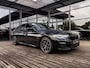 BMW 5-Serie 530e Business Edition Plus | Panoramadak | M Sport | M Aerodynamica | Apple Carplay / Android Auto | Sfeerverlichting | Nappa Leder | Camera | ShadowLine | Memory Seats | Head-Up Display | Connected Live Pack | Virtual Cockpit |