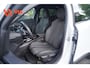 Peugeot 2008 1.2 Hybrid GT | Carbon | Climate | Dig. Cockpit | LED | Black & White Edition | Camera