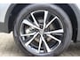 Toyota C-HR / C-HR+ 1.8 Hybrid 140 Dynamic, Parkeersensoren, Blind Spot, Apple Carplay/Android Auto!