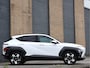 Hyundai Kona 1.6 GDI HEV Comfort Smart | ACC | Dodehoek | Carplay | Cam | Keyless | Org. NL
