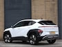 Hyundai Kona 1.6 GDI HEV Comfort Smart | ACC | Dodehoek | Carplay | Cam | Keyless | Org. NL