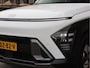 Hyundai Kona 1.6 GDI HEV Comfort Smart | ACC | Dodehoek | Carplay | Cam | Keyless | Org. NL