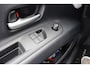 Toyota Aygo X 1.0 VVT-i MT Play, Armsteun