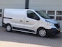 Renault Trafic 1.6 dCi Euro 6 - Airco - Trekhaak - Cruise - 3 Zits