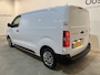 Opel Vivaro-e L2H1 Edition 75 kWh / 100% Elektrisch !! / Servicebus / Kast-inrichting / Airco / Cruise Control / PDC / 3-Zits / 21.400 KM !!