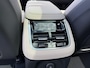 Volvo XC90 T8 Plug-in hybrid AWD Ultra Bright Executive Edition | Luchtvering | Gelaagd Glas | Bowers & Wilkins | Massage & Ventilatie Stoelen | Panoramadak |