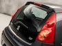 Peugeot 107 1.0-12V XS Sport (5 DEURS, AIRCO, TOERENTELLER, ELEK RAMEN, SPORTSTOELEN, LM VELGEN, NIEUWSTAAT)