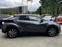 Toyota C-HR / C-HR+ 1.8 Hybrid 140 Dynamic APPLE/ANDROID STUUR/STOELVERWARMING NAVI PARK-SENSOREN CAMERA CLIMA KEYLESS LM-VELGEN
