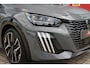 Peugeot 208 1.2 Hybrid 145PK AUTOMAAT GT PACK | ELEKTRISCH BEDIENBARE BESTUURDERSSTOEL MET MASSAGE FUNCTIE | ALCANTARA BEKLEDING | STOEL VERWARMING | CRUISE CONTROL | DAB+ RADIO | APPLE CARPLAY/ANDROID AUTO | FULL LED KOPLAMPEN | KEYLESS ENTRY/START | 17" LICHTMETALEN VELGEN | CLIMATE CONTROL |
