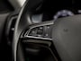 Skoda Kodiaq 1.5 TSI Sport 7 Persoons 150Pk Automaat (APPLE CARPLAY, GROOT NAVI, LEDER/ALCANTARA, CAMERA, TREKHAAK, SPORTSTOELEN, KEYLESS, GETINT GLAS, CRUISE, NIEUWE APK, NIEUWSTAAT)