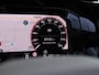 Volkswagen Golf 2.0 TSI GTI | Panoramadak | Stoel- en stuurverwarming | Achteruitrijcamera | Black style |