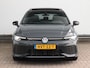 Volkswagen Golf 2.0 TSI GTI | Panoramadak | Stoel- en stuurverwarming | Achteruitrijcamera | Black style |