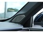 Lynk & Co 01 1.5 | Black Edition | Donkere Hemelbekleding | Panoramadak | 360° Camera | Elektrische bestuurdersstoel met geheugen | Stoelverwarming | Stuurverwarming | Actieve bochtverlichting | Adaptieve Cruise Control | Stuurassistent | Lane Assist | Navigatie | Elektrische Achterklep | Keyless Entry | Dodehoekassistent