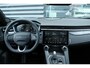 Lynk & Co 01 1.5 | Black Edition | Donkere Hemelbekleding | Panoramadak | 360° Camera | Elektrische bestuurdersstoel met geheugen | Stoelverwarming | Stuurverwarming | Actieve bochtverlichting | Adaptieve Cruise Control | Stuurassistent | Lane Assist | Navigatie | Elektrische Achterklep | Keyless Entry | Dodehoekassistent