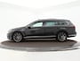 Volkswagen Passat Variant 1.4 TSI 218pk DSG PHEV GTE Business · Panoramadak · Camera · Apple/Android Car Play · Navigatie · Elek. Achterklep · Wegklapbare Trekhaak · 18'' Inch ·