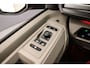 Volkswagen Multivan 1.4 eHybrid L1H1 Life | 7-zits | 20 inch Velgen | Cruise Control | Navigatie (Apple carplay / Android auto)