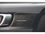 Volvo XC40 T4 Recharge R-Design | Stoelverwarming | Trekhaak | H/K | Parkeercamera | Panoramadak | Keyless