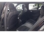 Volvo XC40 T4 Recharge R-Design | Stoelverwarming | Trekhaak | H/K | Parkeercamera | Panoramadak | Keyless