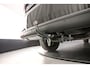 Volkswagen Transporter 2.0 TDI 110 PK L2 Dubbele cabine Comfortline | 6-zitplaatsen | Betimmering | Trekhaak | Navigatie (Apple carplay / Android Auto)