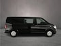 Volkswagen Transporter 2.0 TDI 110 PK L2 Dubbele cabine Comfortline | 6-zitplaatsen | Betimmering | Trekhaak | Navigatie (Apple carplay / Android Auto)