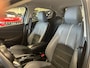 Mazda 2 Hybrid 1.5 /Skyactiv-G Signature / Camera / Head-up / Stoel-Stuurverw. /