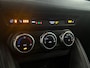 Mazda 2 Hybrid 1.5 /Skyactiv-G Signature / Camera / Head-up / Stoel-Stuurverw. /