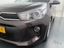 Kia Rio 1.0 TGDI DynamicLine Navigatie - Achteruitrijcamera - Cruise control - Airco - Parkeersensoren - Virena zekerheidspakket € 895,-