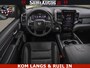 Dodge Ram NIGHT PREMIUM | 426PK | STRIPING | LUCHTVERING | HUD | PANO | 360 CAM | Full Option | LIMITED WHEELS | De Meest Luxe Pick-Up in zijn Klasse | Comfortabele Dubbele Cabine met Royale 5 Zitplaatsen | EERSTE EIGENAAR | SMOKE PACK | BOM VOL |