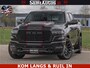 Dodge Ram NIGHT PREMIUM | 426PK | STRIPING | LUCHTVERING | HUD | PANO | 360 CAM | Full Option | LIMITED WHEELS | De Meest Luxe Pick-Up in zijn Klasse | Comfortabele Dubbele Cabine met Royale 5 Zitplaatsen | EERSTE EIGENAAR | SMOKE PACK | BOM VOL |