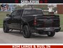 Dodge Ram NIGHT PREMIUM | 426PK | STRIPING | LUCHTVERING | HUD | PANO | 360 CAM | Full Option | LIMITED WHEELS | De Meest Luxe Pick-Up in zijn Klasse | Comfortabele Dubbele Cabine met Royale 5 Zitplaatsen | EERSTE EIGENAAR | SMOKE PACK | BOM VOL |