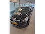 Volvo V40 Cross Country 1.5 T3 Dynamic Edition | Trekhaak | Panoramadak | Keyless | PDC V+A en Camera | Premium Sound | Navigatie | Extra Getint Glas |