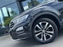 Volkswagen T-Roc 1.5 TSI Sport Business R