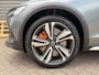 Volvo V60 Cross Country B5 AWD / 19" Velgen / Stoel massage / Stoel ventilatie + verwarming / Black pack /