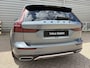 Volvo V60 Cross Country B5 AWD / 19" Velgen / Stoel massage / Stoel ventilatie + verwarming / Black pack /