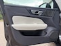 Volvo V60 2.0 T6 Twin Engine AWD Inscription / Audio H&K / Elektrisch bestuurdersstoel / Trekhaak /