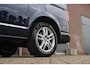 Volkswagen Transporter Multivan 2.0 TDI L1H1 Highline | DSG | Stoelverwarming | Cruise control | Trekhaak | 17 inch | Sportstuur | Parkeersensoren | Leer | Navi | Camperbus