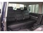 Volkswagen Transporter Multivan 2.0 TDI L1H1 Highline | DSG | Stoelverwarming | Cruise control | Trekhaak | 17 inch | Sportstuur | Parkeersensoren | Leer | Navi | Camperbus
