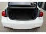 BMW 3-Serie 320i M Sport Edition LED/PANO/SPORT CHASSIS/STOELVERW/NAVI PRO/LICHT PAKK/