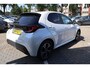 Toyota Yaris 1.5 HYBRID 115 STYLE STOEL-STUUR VERW. DODEHOEK LED KOPLAMPEN KEYLESS PARK.SENSOREN V+A